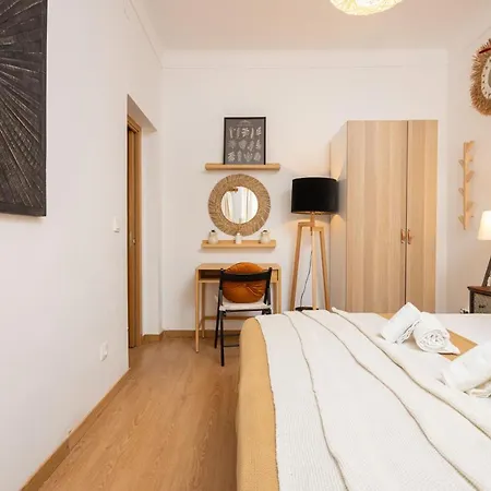 Serene 2Bdr Apartment With Patio