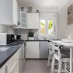 아파트 Serene 2bdr W/ Patio By Lovelystay