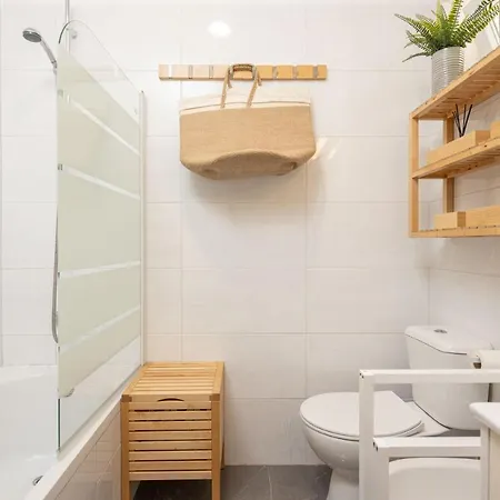 Apartment Serene 2bdr W/ Patio By Lovelystay *