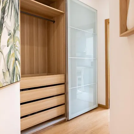 Serene 2bdr W/ Patio By Lovelystay Apartman *